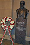 The American Hungarian Federation commisioned a bronze bust of Lajos Kossuth and presented it to U.S. Congress. AHF and members of the community joined Congress, the Hungarian Embassy, and the Lantos Foundation in a commemoration of the 20th anniversary of its unveiling.